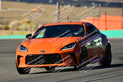 media/Oct-18-2025-Extreme Speed (Sat) [[d6d7e1fef1]]/Group 3 Purple/Session 1 (Turn 4)/